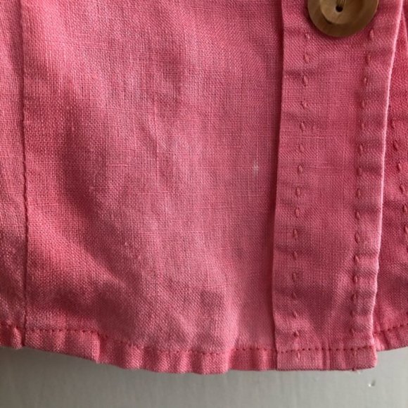 Linen Button Down Tank with Wooden Buttons - Picture 5 of 6